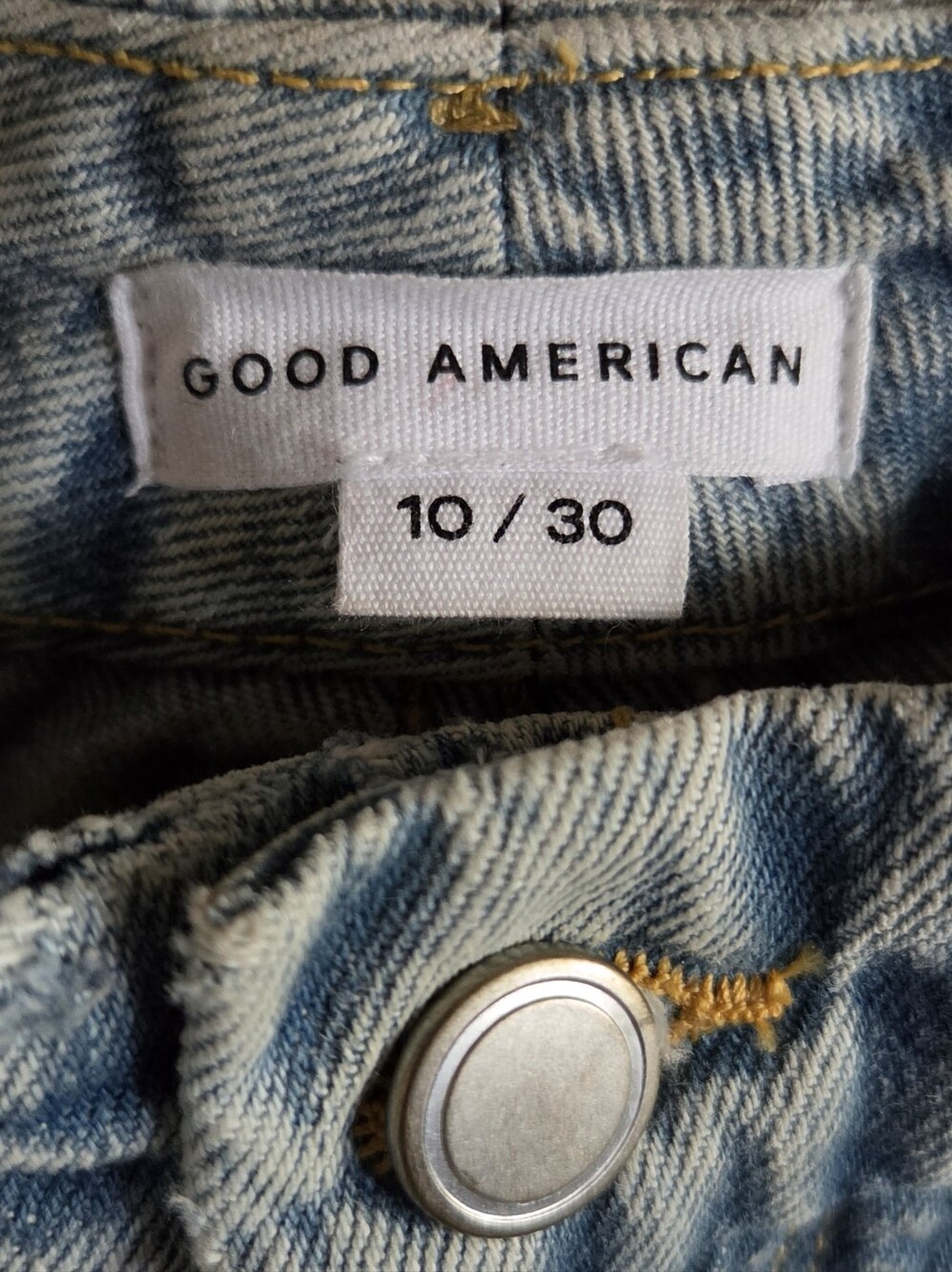 Good American Straight Leg Jeans 10/30 Light Wash Distressed High Rise - Picture 8 of 9